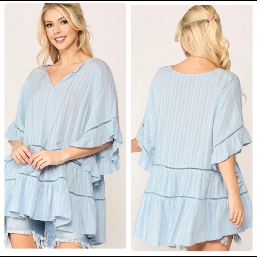 NEW GiGio USA Flowey Oversized Layered Bell Sleeves Blouse